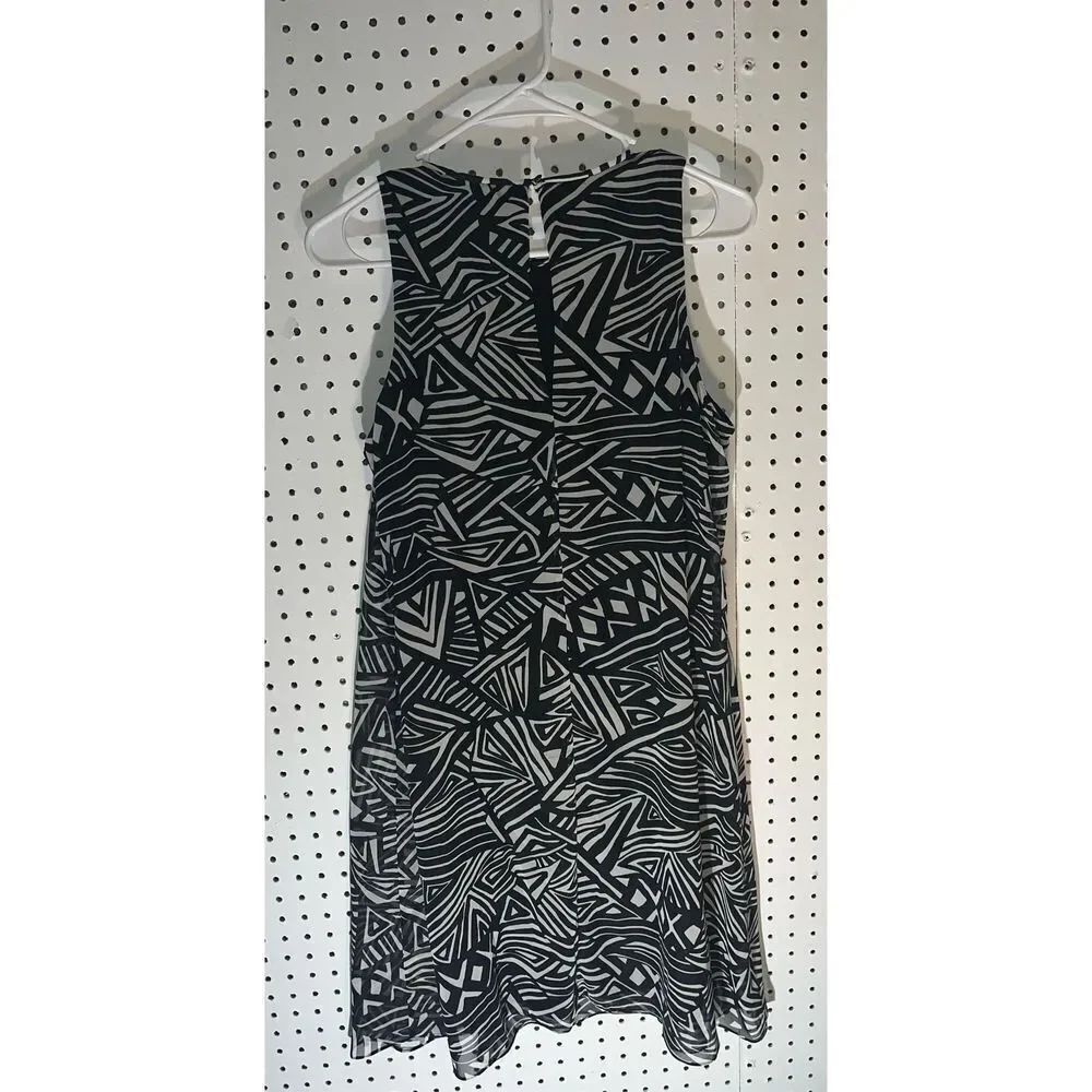 Calvin Klein dress - Picture 2 of 4